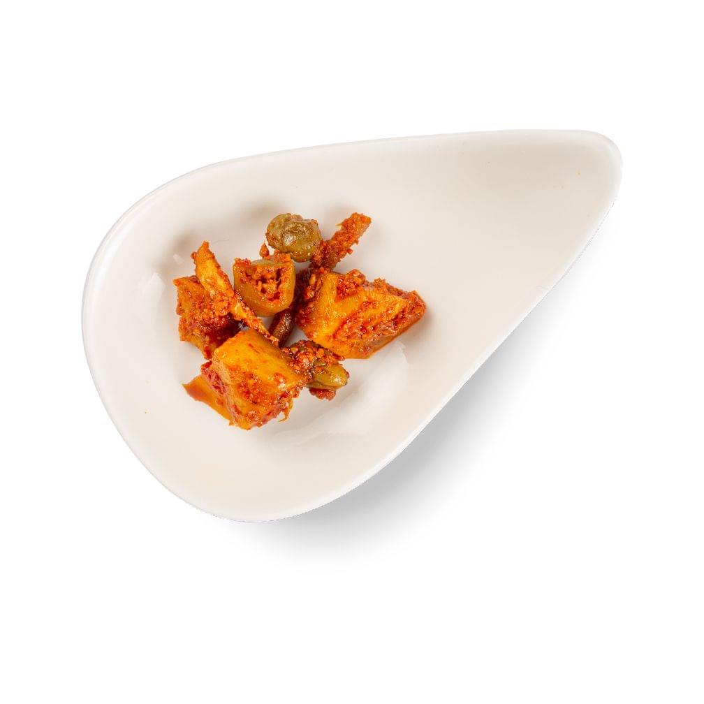 Mix Pickle - Mango Carrots Chilli Ker Garmar Ginger Karvanda