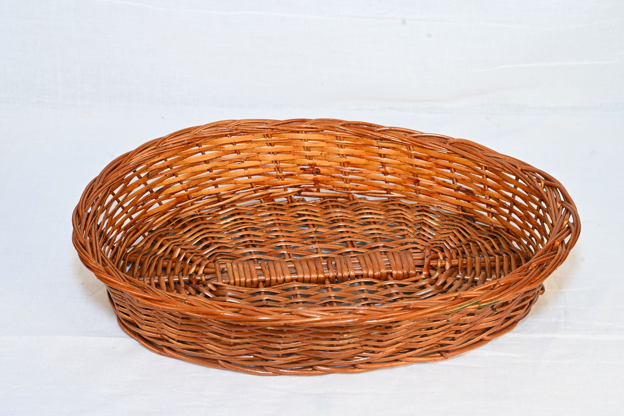 *Handwoven Wicker Picnic Basket