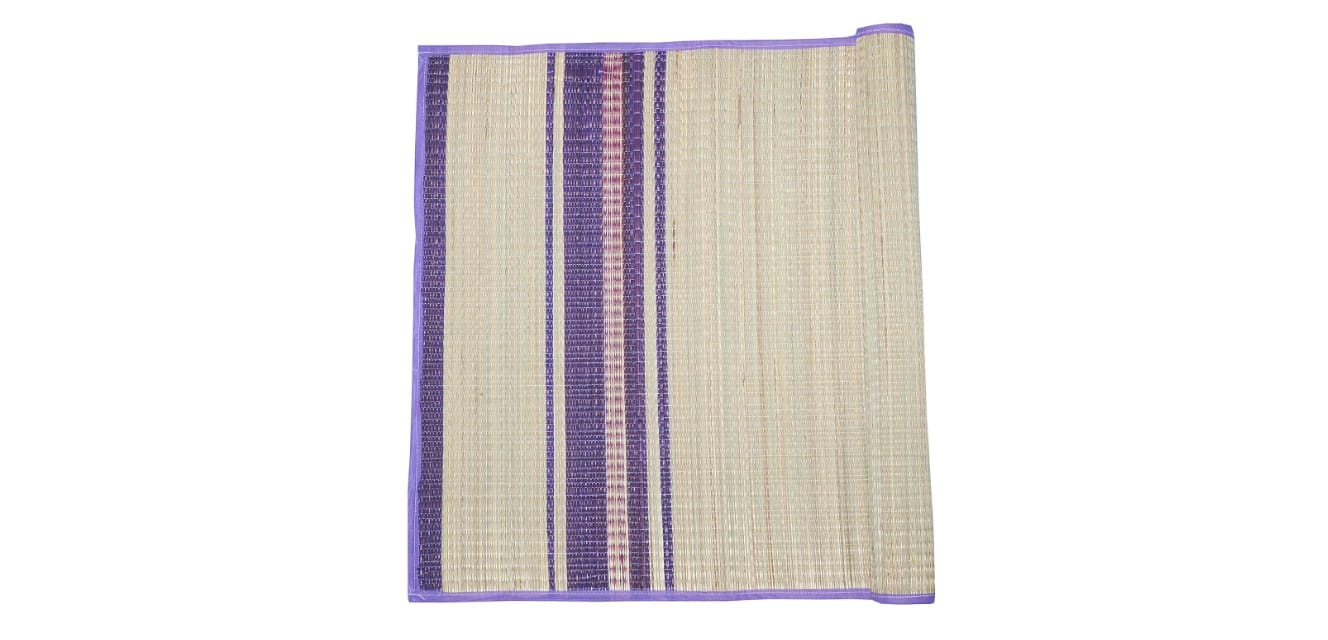  Handwoven Seagrass Floor Mat with Purple Border - Eco-Friendly and Durable Natural Fiber Rug for Living Room, Bedroom, and Kitchen