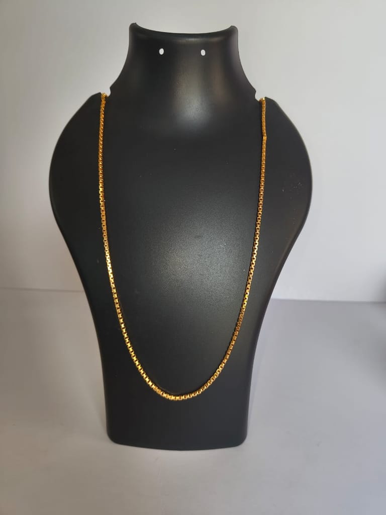 **Product Title:**Gold  plated Box Chain Necklace for Men and Women, 18 Inches