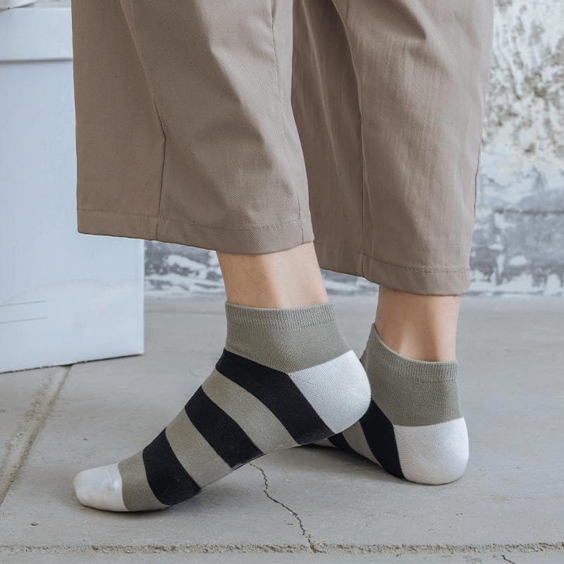 Socks Carving Pack of 5 Multicolour Unisex low cut ankle Socks, Made With Durable & Breathable Cotton, Free Size, Hawk Edition, Suitable for all Season, Soft & Breathable, Daily Use