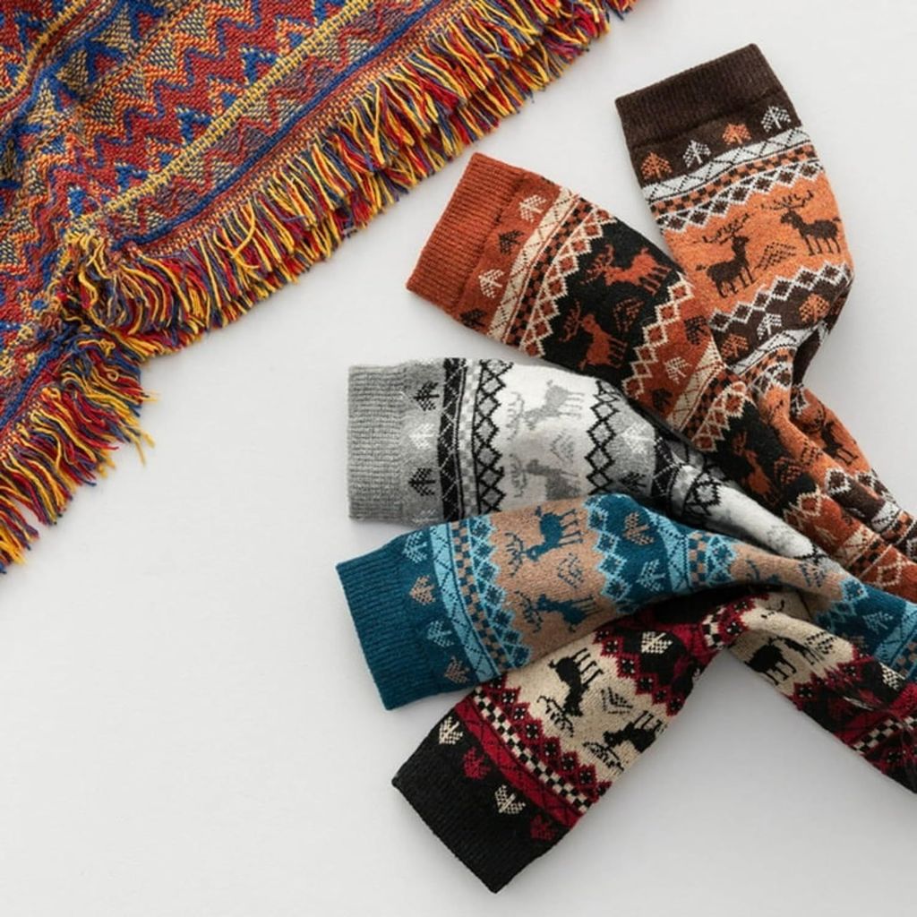 Sockscarving Pack of 5 Calf Length Socks, New Reindeer Unisex Edition, Made With Durable & Breathable Cotton, Free Size, Suitable for all Season, Soft & Breathable, Daily Use