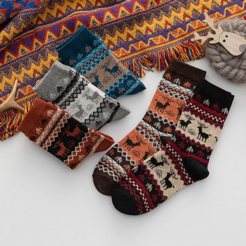 Sockscarving Pack of 5 Calf Length Socks, New Reindeer Unisex Edition, Made With Durable & Breathable Cotton, Free Size, Suitable for all Season, Soft & Breathable, Daily Use
