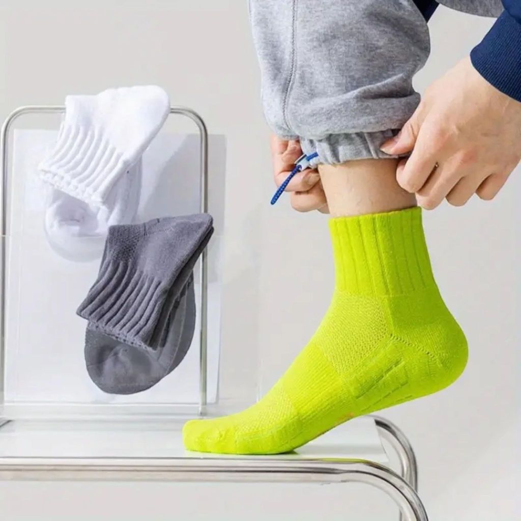 SOCKSCARVING Multicolour Viberant Edition Cotton Socks Pair of 8, Ankle Length, Free Size, Viberant Edition Socks, Casual Design, For Men-Women