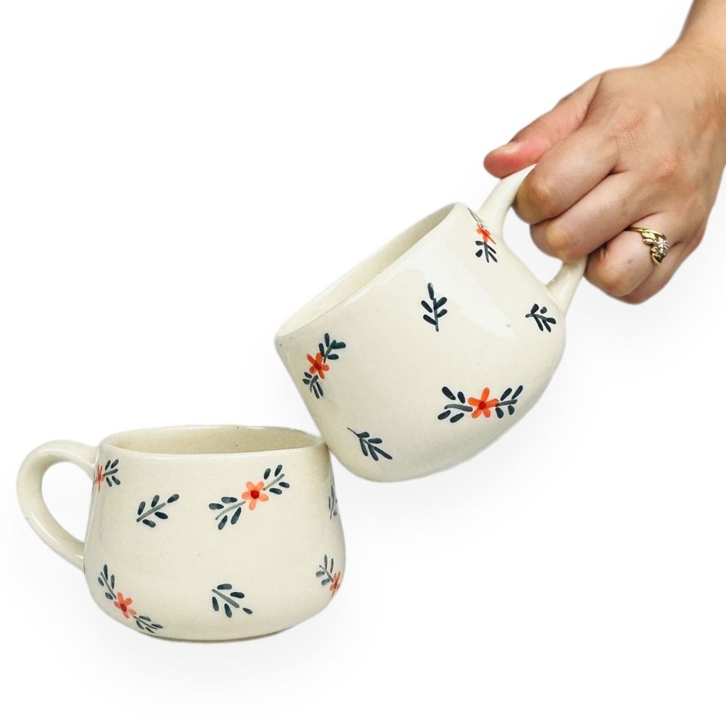 Ceramic Dining Green and Red Floral Coffee or Tea Cups Set of 2