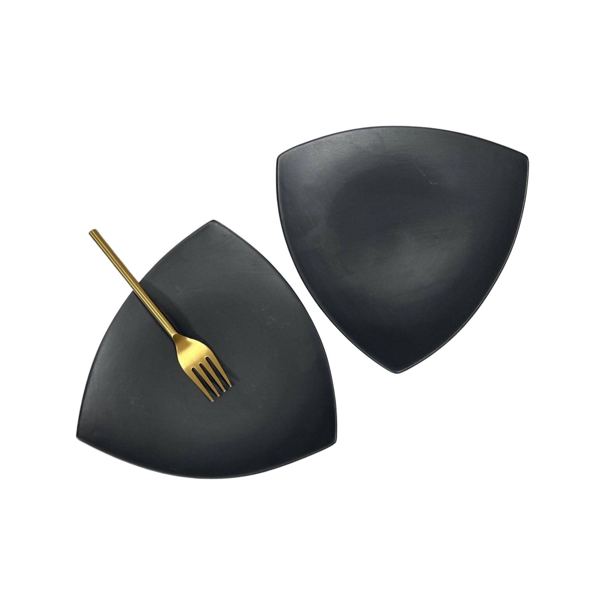 Ceramic Dining Matte Black Triangle Ceramic Quarter Plates- Set of 4