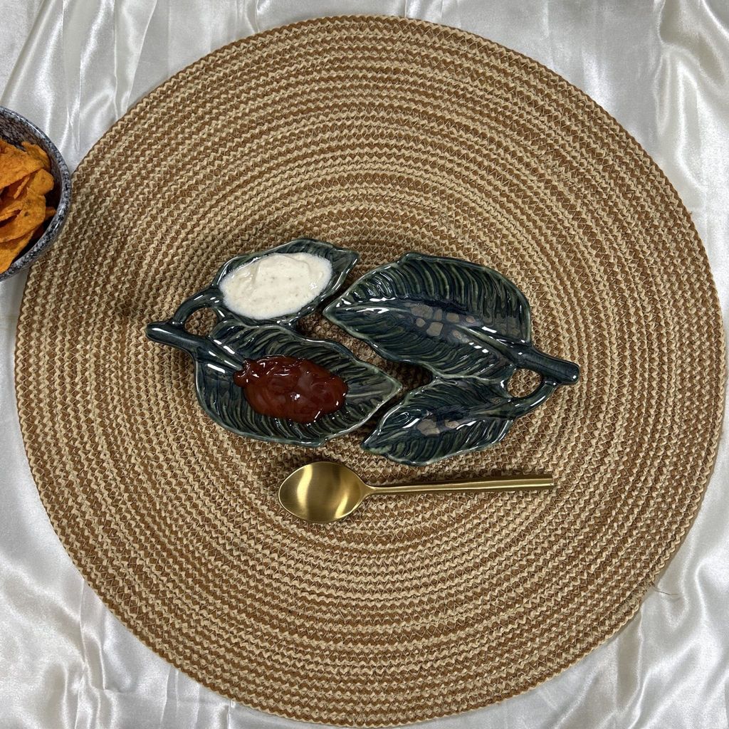 Ceramic Dining Glossy Emerald Green Leaf Shaped Ceramic Dip Bowls Set of 2 || Ketchup Bowls || Sauce Bowls || Chutney Bowls
