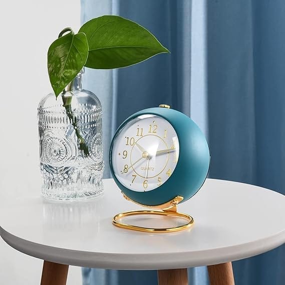 ROUND DESK CLOCK BLUE ROUND DESK CLASSIC CLOCK BLUE