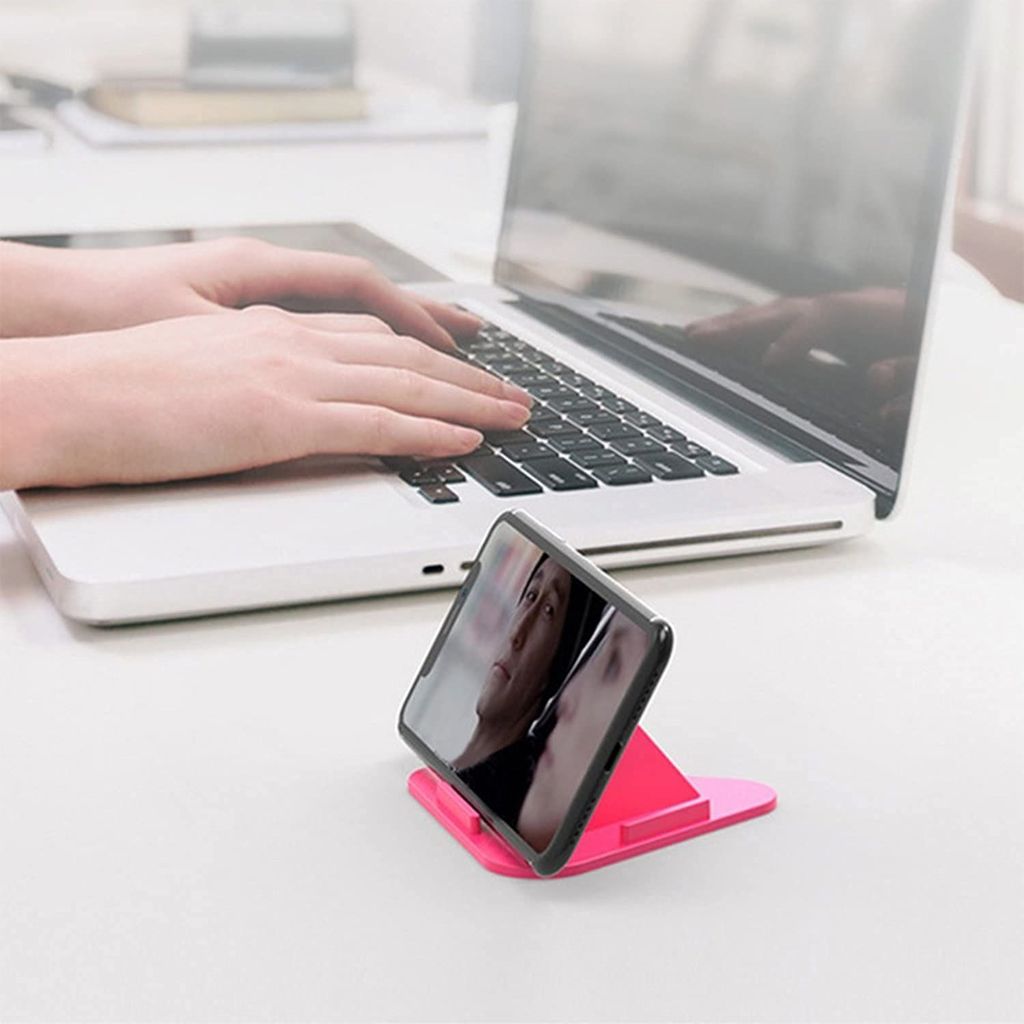 TRIANGLE SHAPE MOBILE STAND