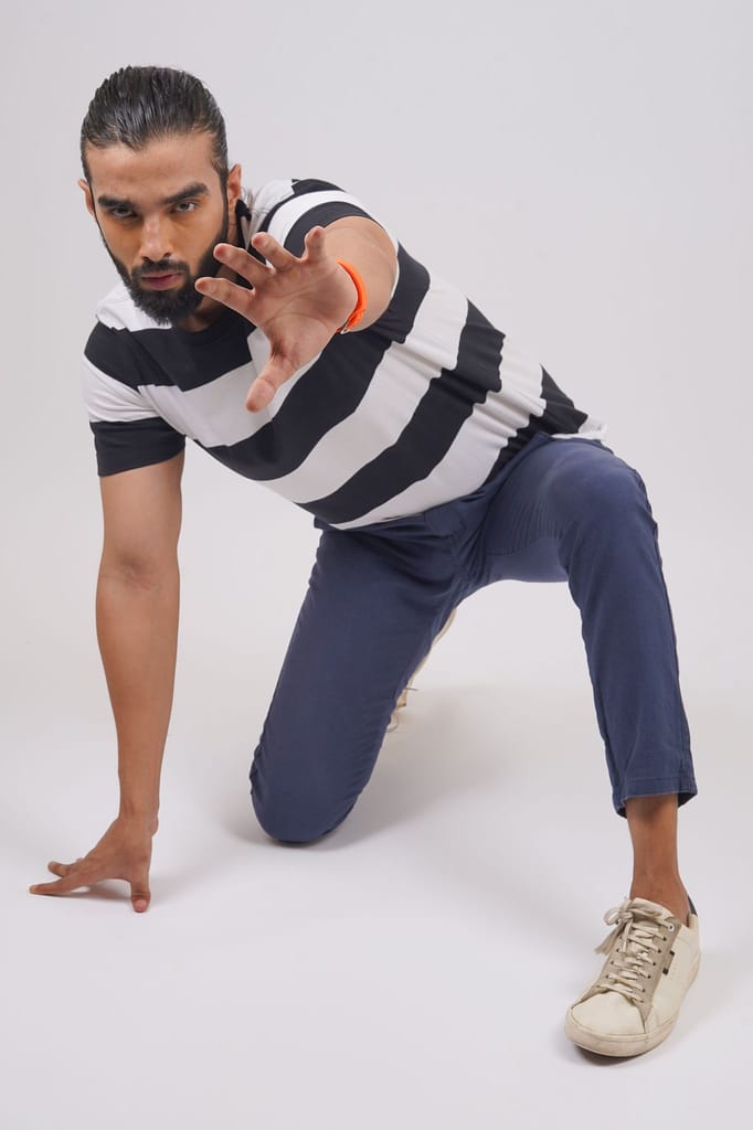 Men's White Striped Crew Neck T-Shirt