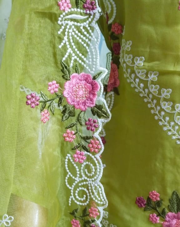 Affordable Women Green Chiffon Embroidered Straight Kurta Pant With Dupatta Set 2025 at ShopCirc