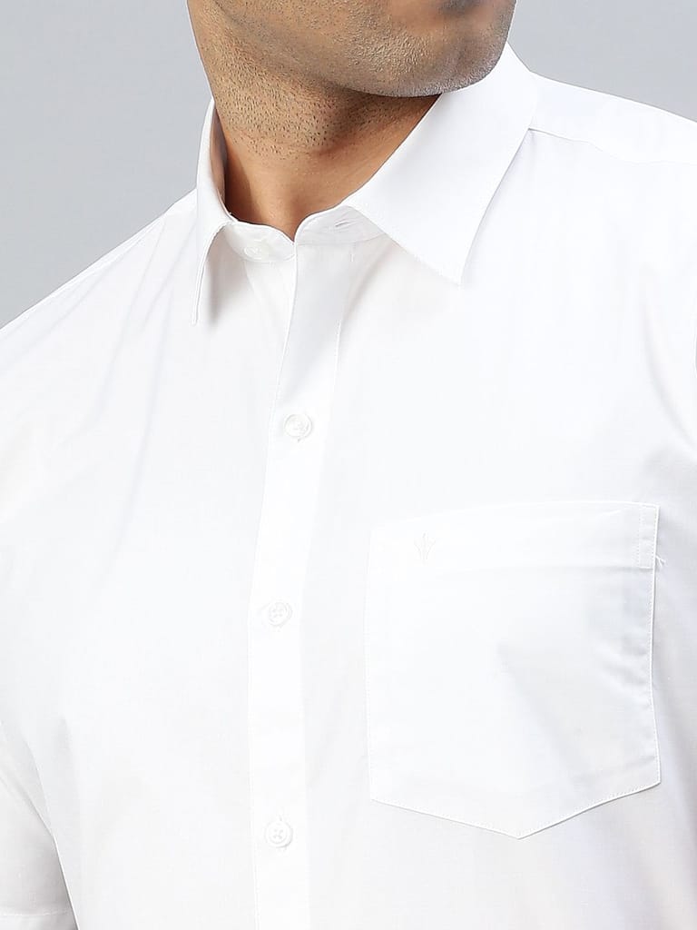 Mens Smart Fit Cotton Rich White Half Sleeves Shirt Ever Fresh