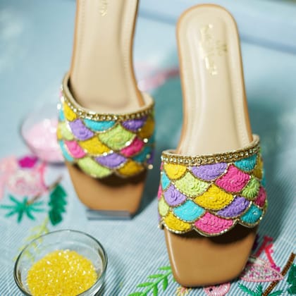  Women's Sequin Embroidered Slip-On Flats Sandals with Colorful Fish Scale Pattern