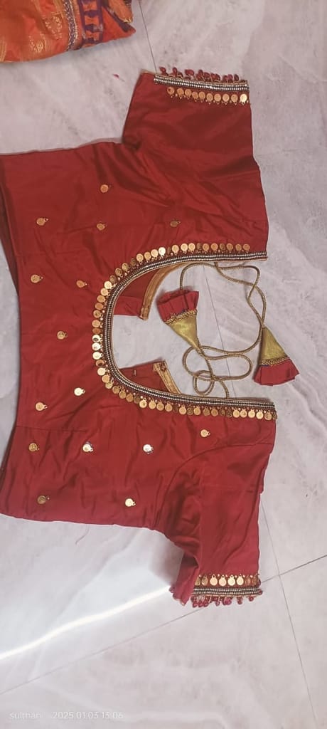 Red and gold embellished choli with mirror work and gota patti - Earrings | Buy online on ZillyBuy