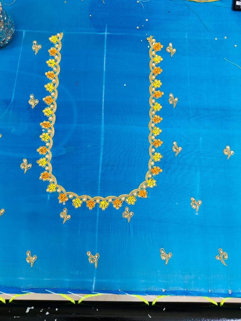Zardosi Hand Embroidered Blouse With Floral Butta Work - Earrings | Buy online on ZillyBuy