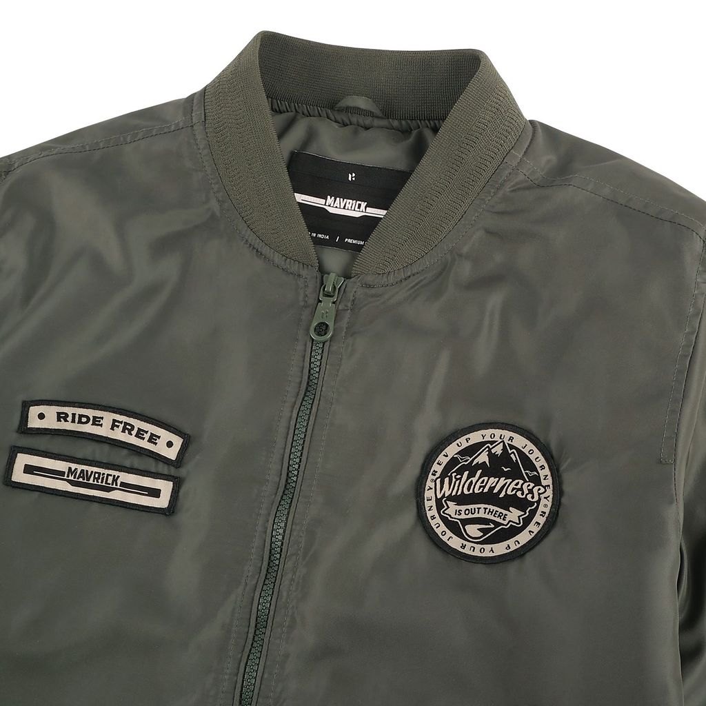BOMBER JACKET BADGES AND TRIMS