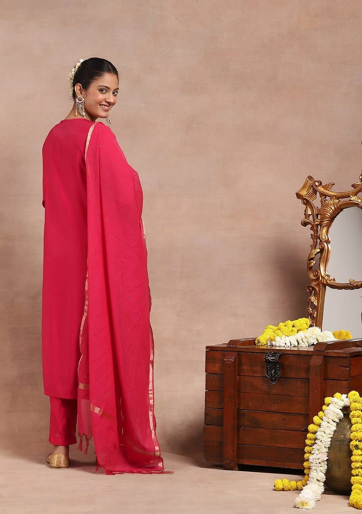 Chanderi Kamdaani Embroidered Solid Women's 4 PC Long Kurta Set - Pink