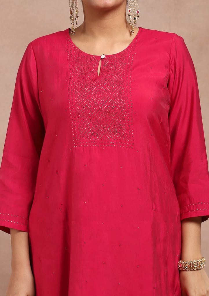 Chanderi Kamdaani Embroidered Solid Women's 4 PC Long Kurta Set - Pink
