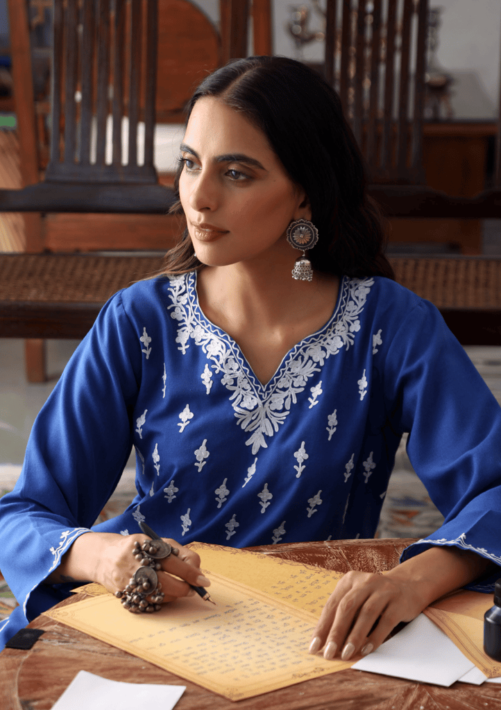 HOC Crafts Aari Embroidered Cotton Solid Women's Long Kurta - Blue