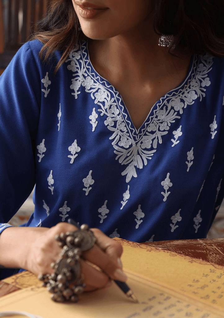 HOC Crafts Aari Embroidered Cotton Solid Women's Long Kurta - Blue