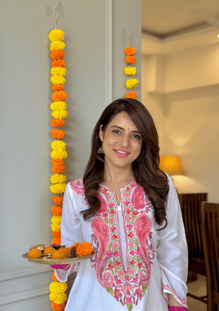 HOC Crafts Aari Embroidered Cotton Solid Women's Long Kurta - White