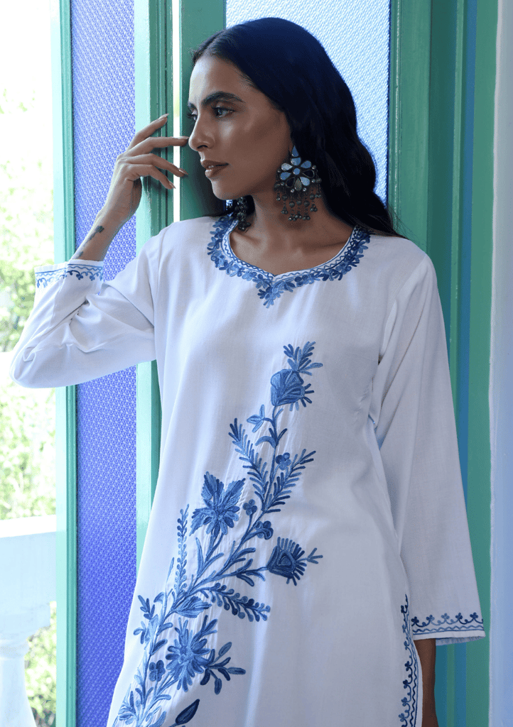 HOC Crafts Aari Embroidered Cotton Solid Women's Long Kurta - White