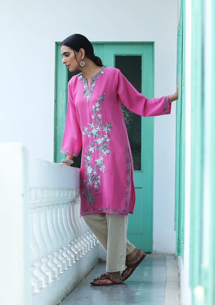 HOC Crafts Aari Embroidered Cotton Solid Women's Long Kurta - Pink