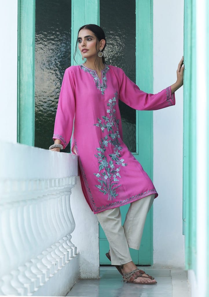 HOC Crafts Aari Embroidered Cotton Solid Women's Long Kurta - Pink