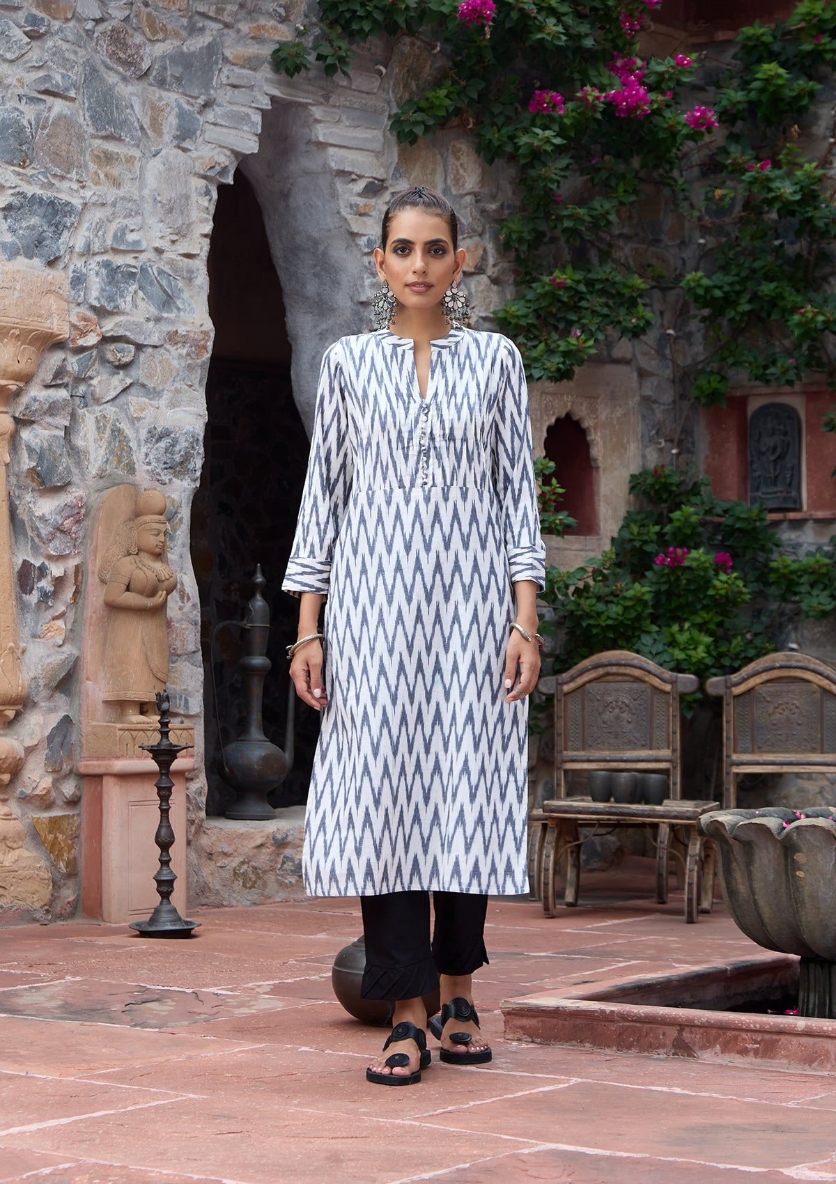 HOC Crafts Ikkat Cotton Solid Women's Long Kurta - White