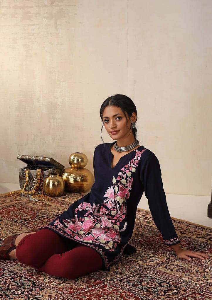 HOC Crafts Aari Embroidered Woollen Solid Women's Short Kurta - Navy Blue