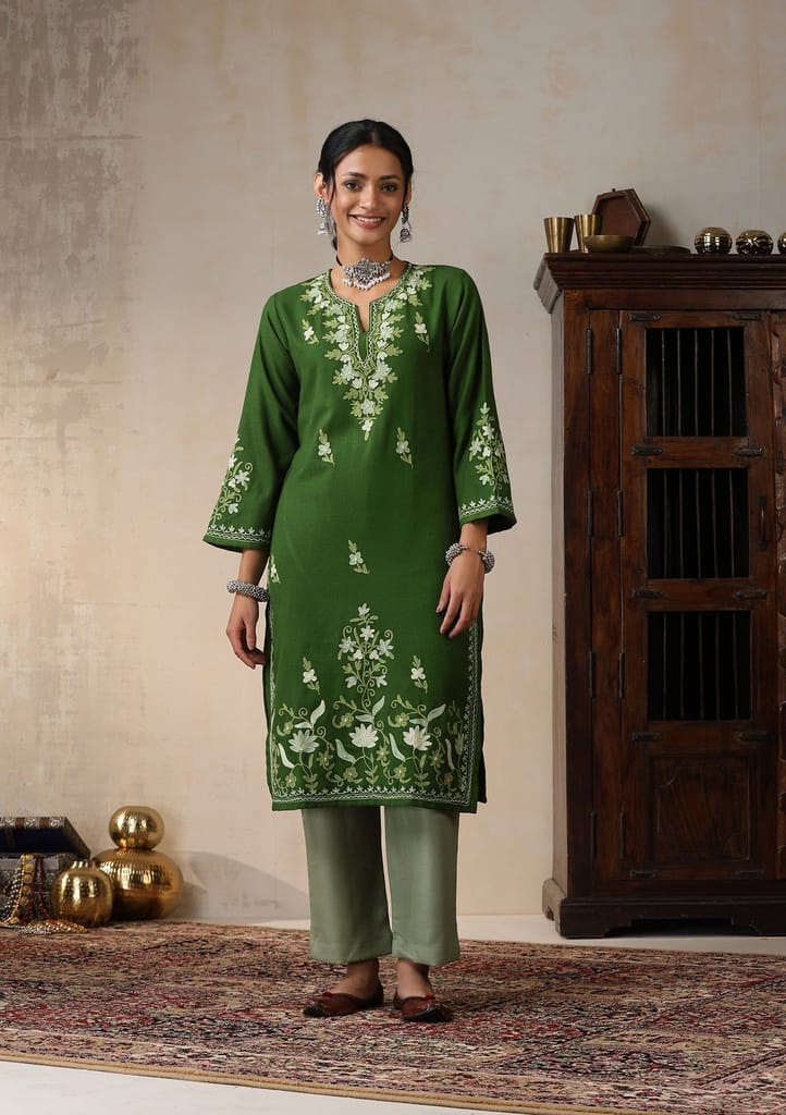 HOC Crafts Aari Embroidered Woollen Solid Women's Long Kurta -Green