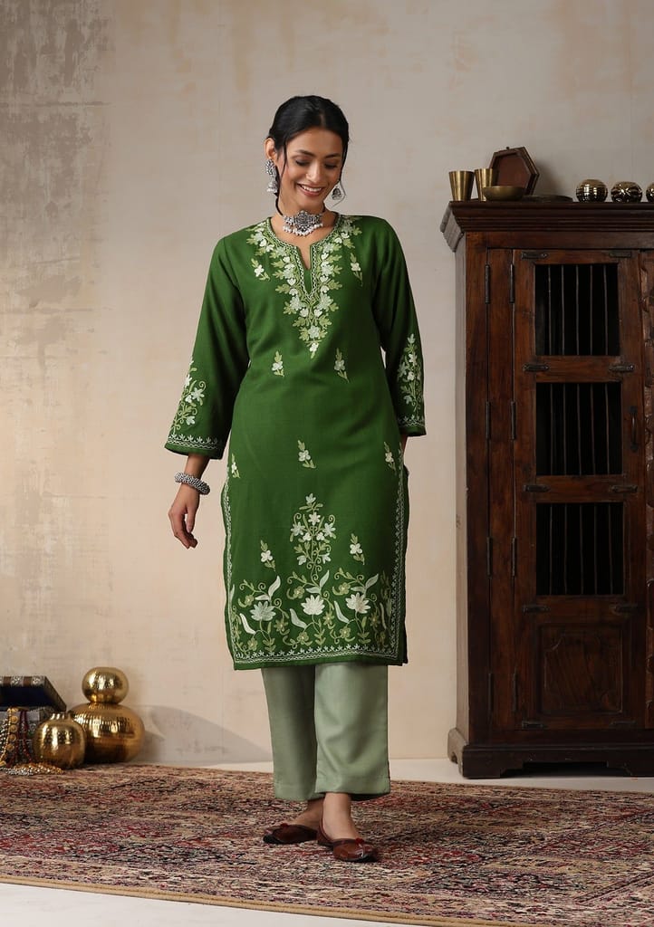 HOC Crafts Aari Embroidered Woollen Solid Women's Long Kurta -Green