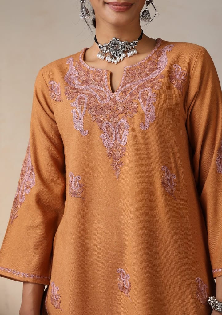 HOC Crafts Aari Embroidered Woollen Solid Women's Long Kurta - Rust