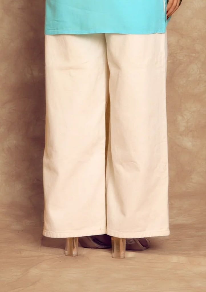 Cotton Solid Women's Pants - White