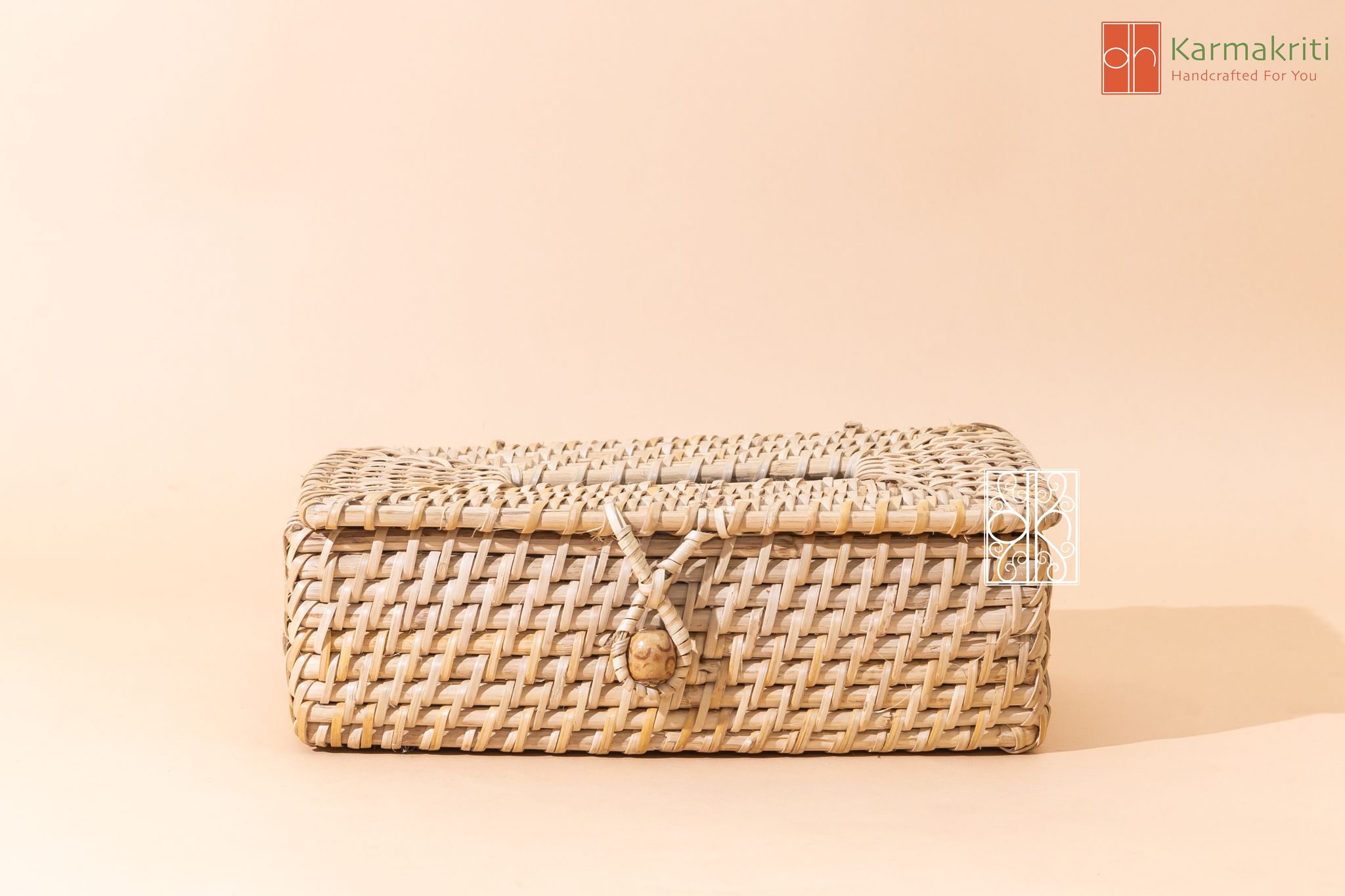 Artisanal Rattan Tissue Box