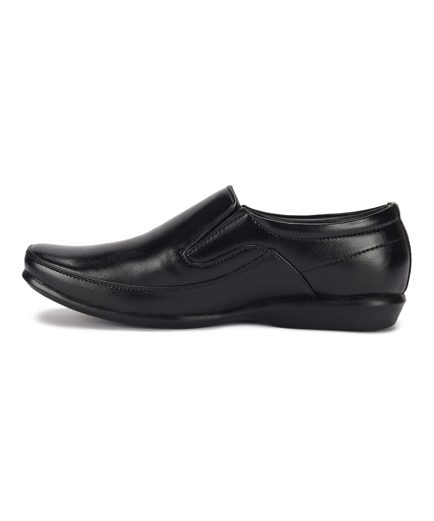 Premium Men Stylish & Comfortable Cushioned Oxfords 2025 at ShopCircuit | ONDC