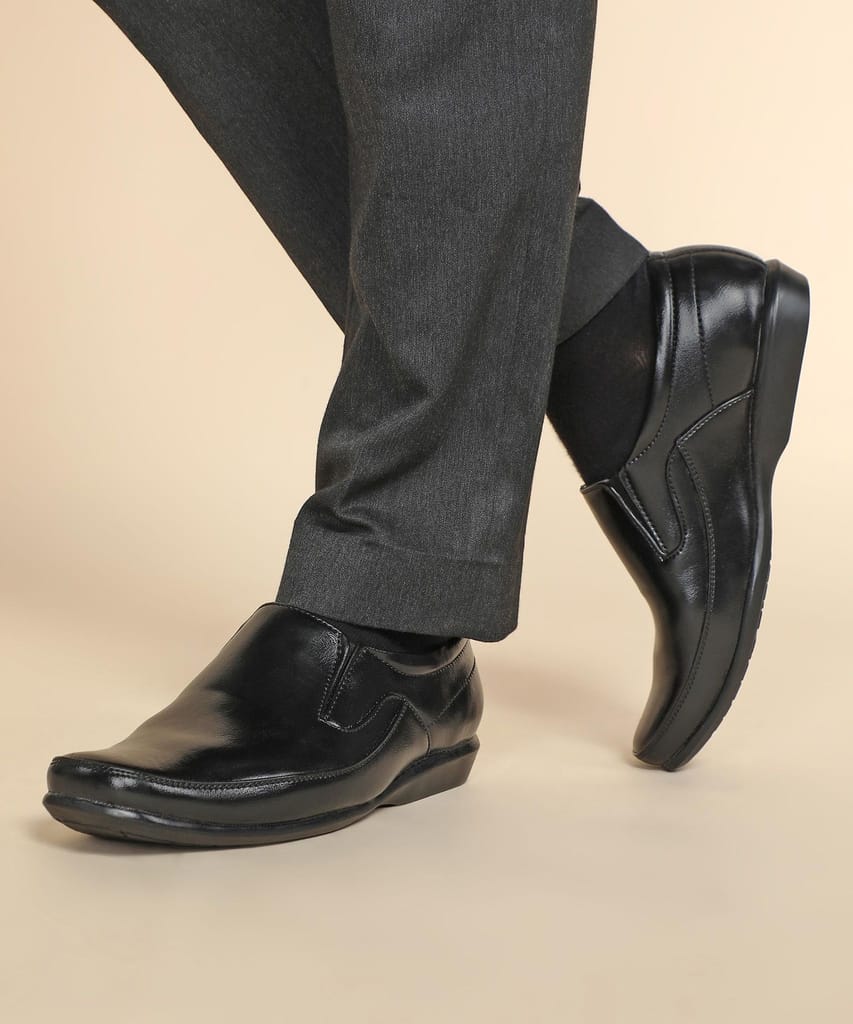 Premium Men Stylish & Comfortable Cushioned Oxfords 2025 at ShopCircuit | ONDC