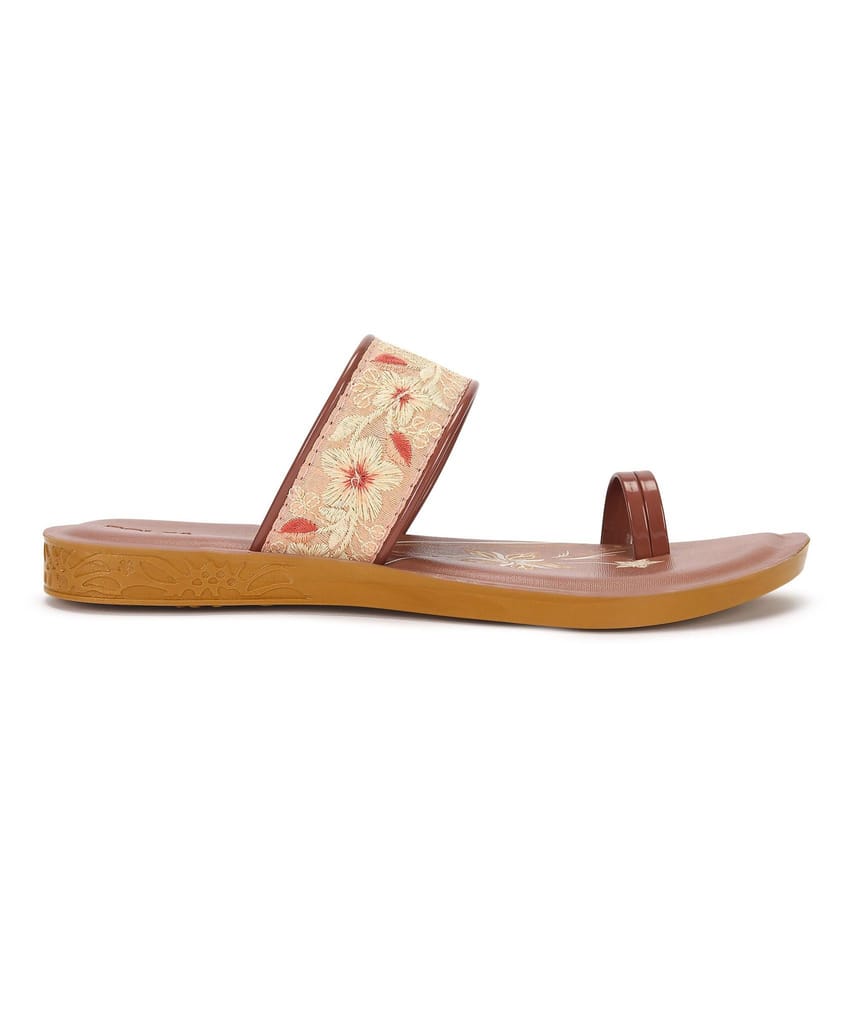 Trendy Women Paragon PUK7013L Stylish Lightweight Comfortable Casual Sandals for Women 2025 at S
