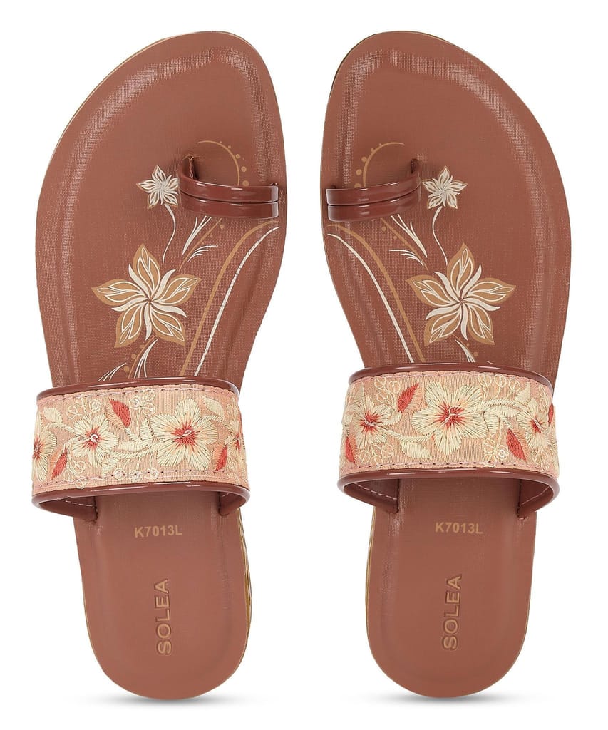 Trendy Women Paragon PUK7013L Stylish Lightweight Comfortable Casual Sandals for Women 2025 at S