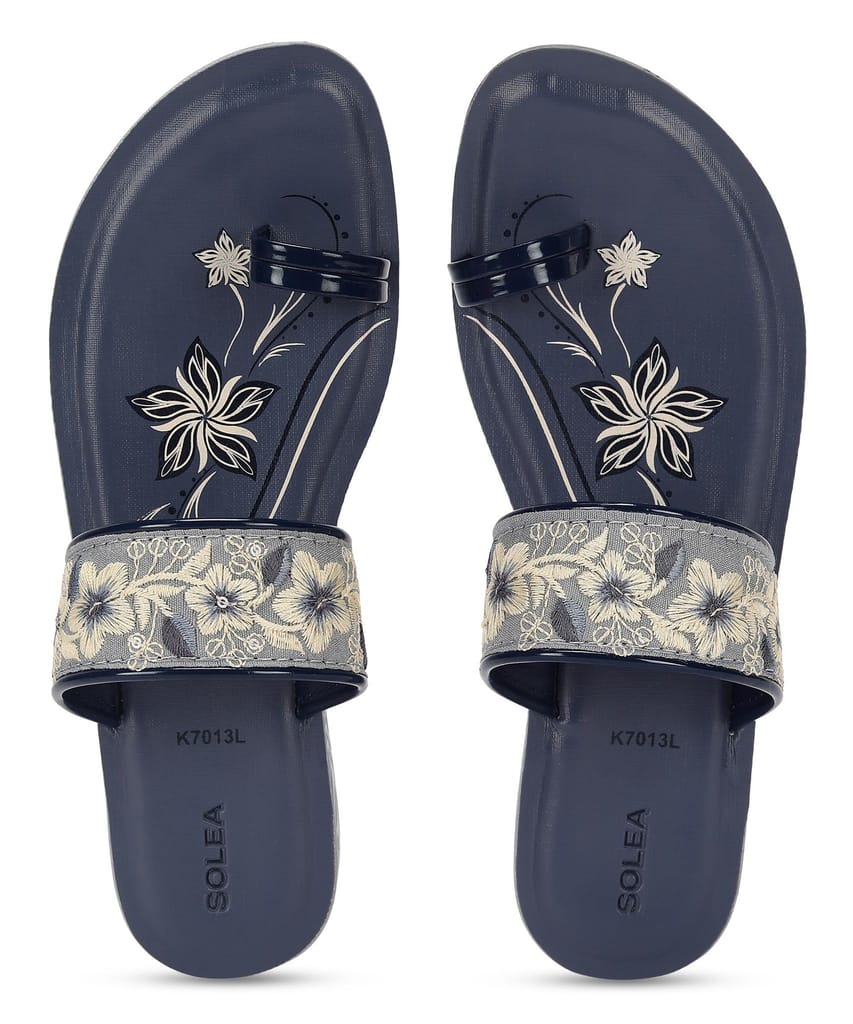 Premium Women Paragon PUK7013L Stylish Lightweight Comfortable Casual Sandals for Women 2025 at 