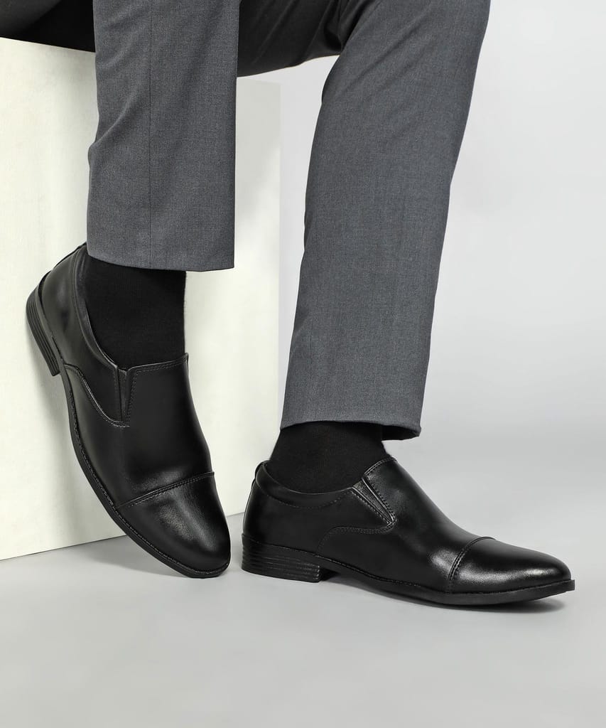 Best Men Paragon Men Formal Shoes | Smart & Sleek Design | Comfortable Sole with Cushioning | Da