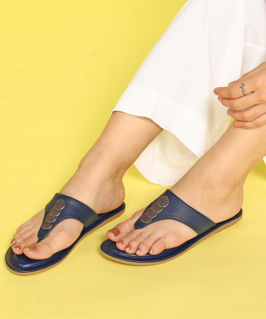 Luxurious Women Paragon K6015L Stylish, Lightweight and Durable Trendy Casual Sandals for Women 
