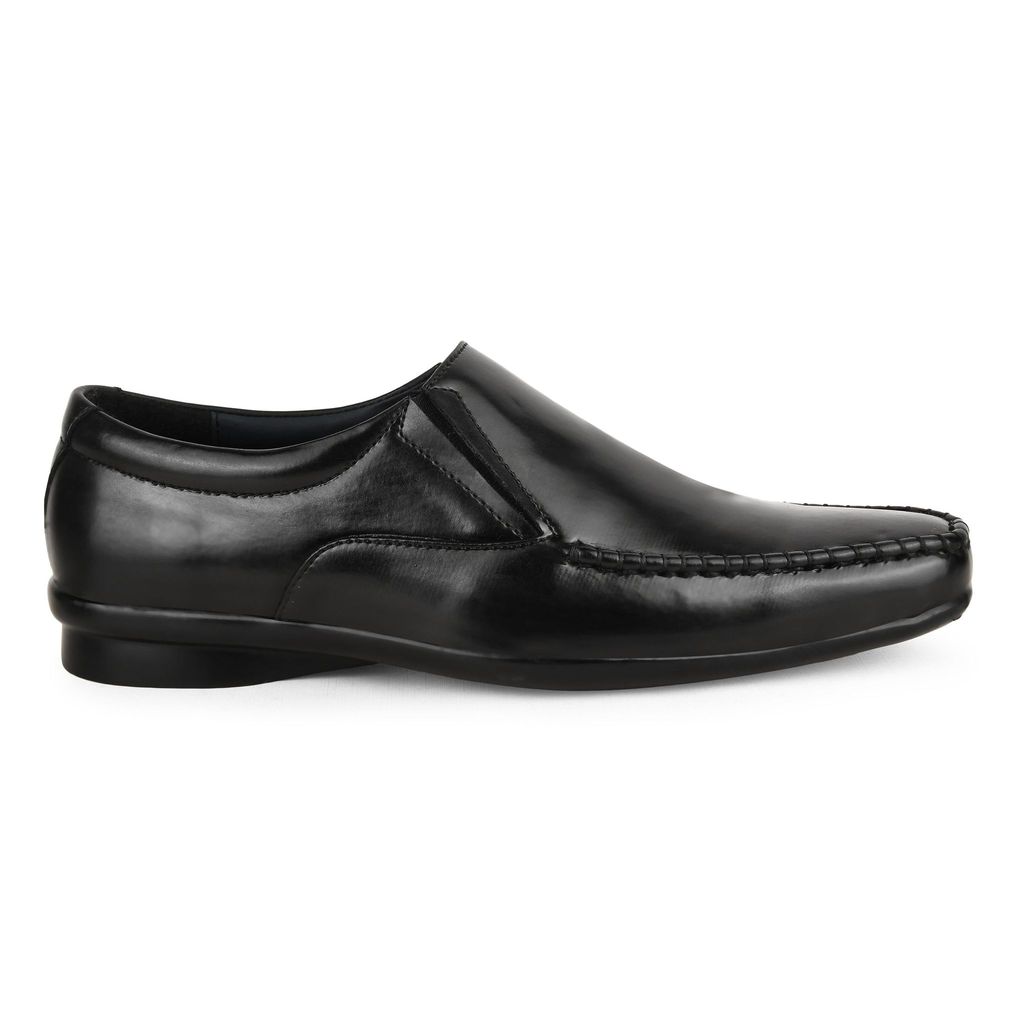 Latest Men Paragon Black Formal Slip-On Shoes for Men 2025 at ShopCircuit | ONDC