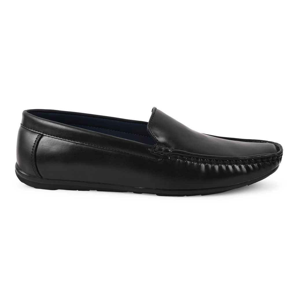 Chic Men Paragon Black Formal Slip-On Loafers for Men 2025 at ShopCircuit | ONDC