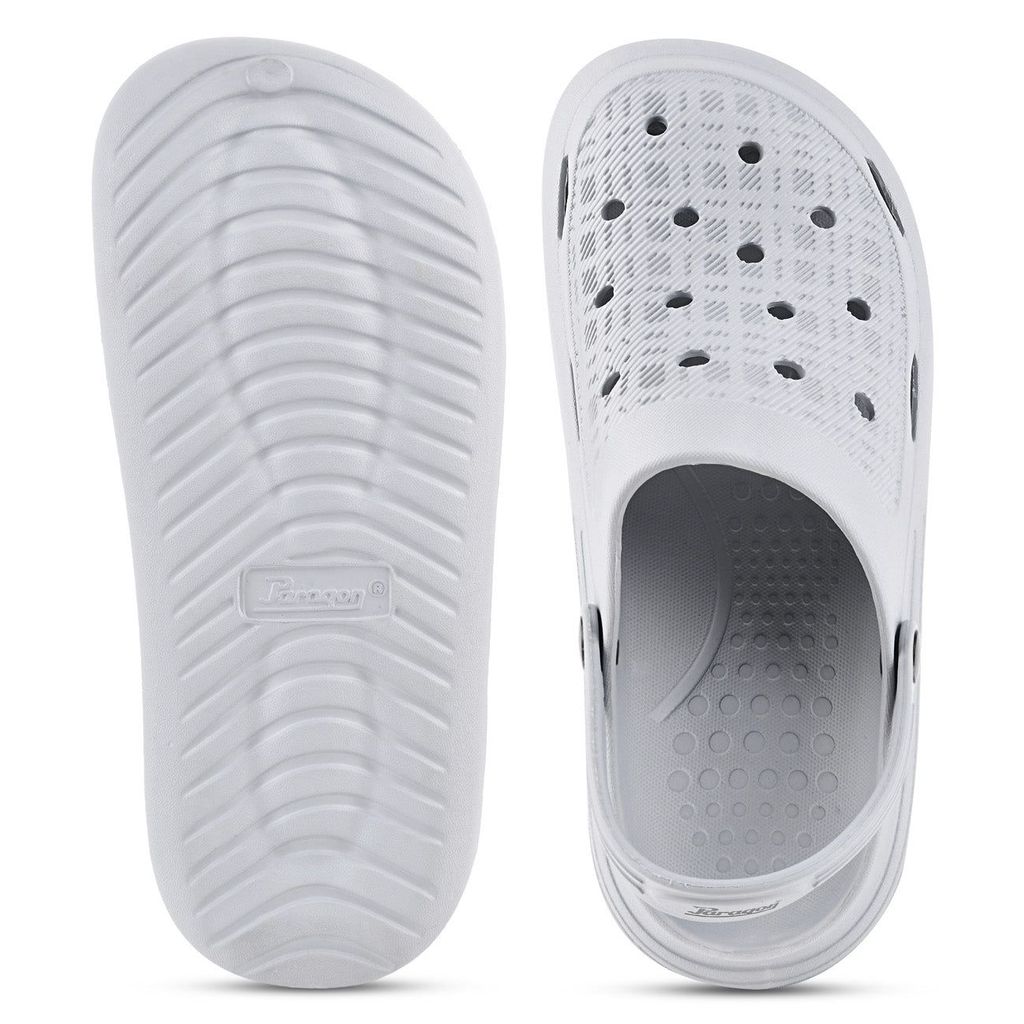 Trendy Men Paragon Grey Easy-to-wear Easy-to-wash Lightweight Clogs for Men 2025 at ShopCircuit 