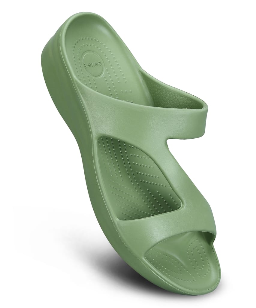 Chic Women Paragon Women's Lightweight, Washable and Durable Green Slippers for Everyday Use 202