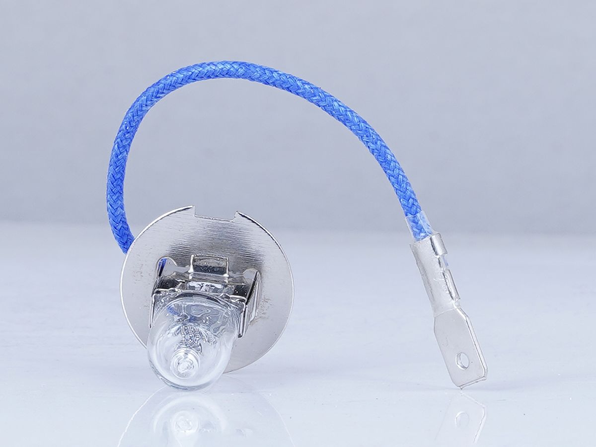 LISPART Headlight Bulb - LHB-A3030 for for Heavy Commercial Vehicle All Models