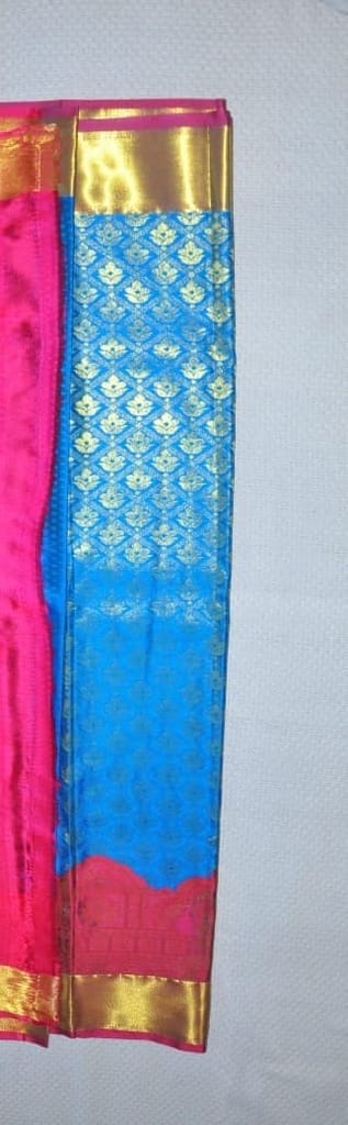  Pure Handloom Kanchipuram Silk Saree With Blouse Piece