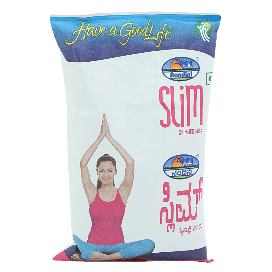 Nandini Slim Uht Treated Skimmed Milk, 500 Ml Pouch