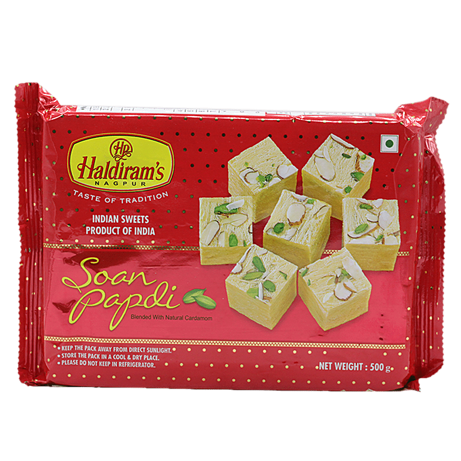 Haldiram's Soan Papdi, Authentic Taste, Crispy & Flaky Texture, Perfect For Gifting, 500 G Pouch